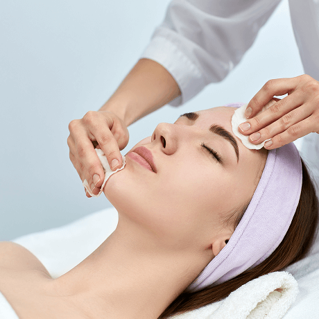 Καθαρισμός προσώπου | DermaMedical