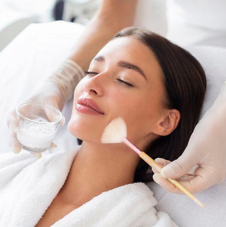 Χημικά Peels Προσώπου - Ανανέωση Δέρματος | DermaMedica